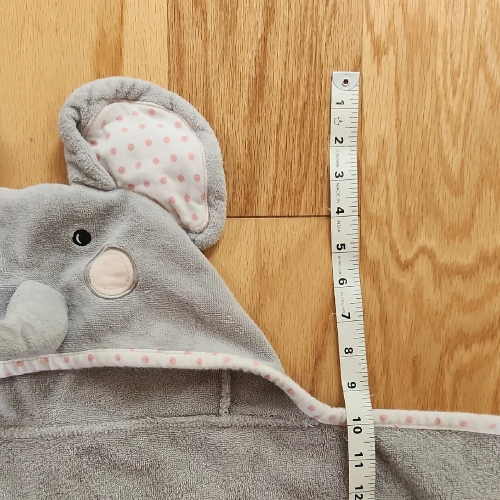 Gray Elephant Hooded Baby Towel